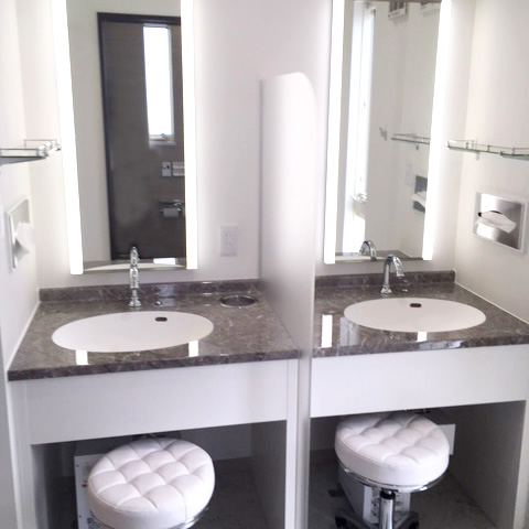 パウダールーム